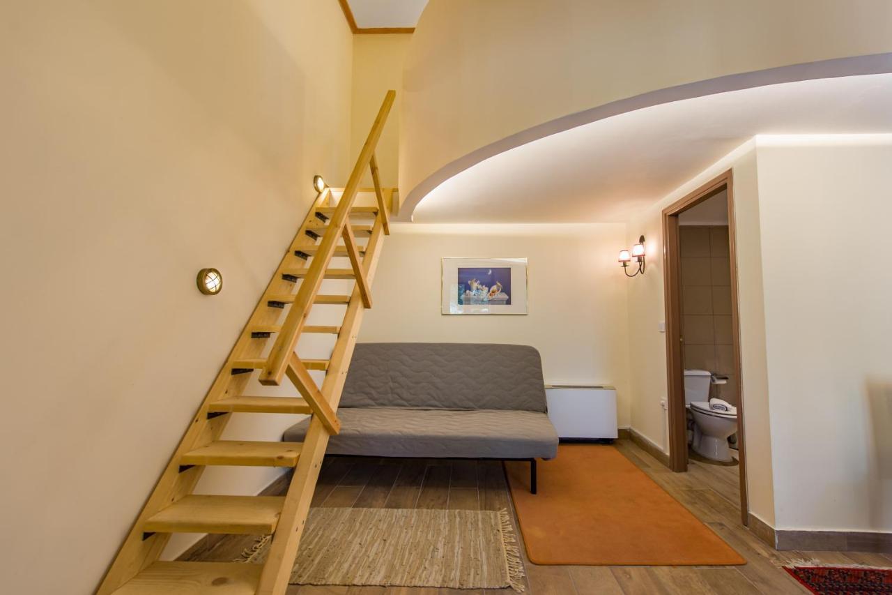 Rocabella Hellinikon Country Hotel Zewnętrze zdjęcie