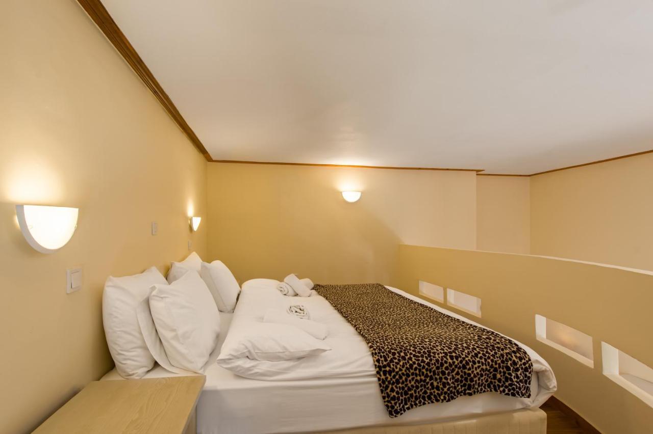 Rocabella Hellinikon Country Hotel Zewnętrze zdjęcie