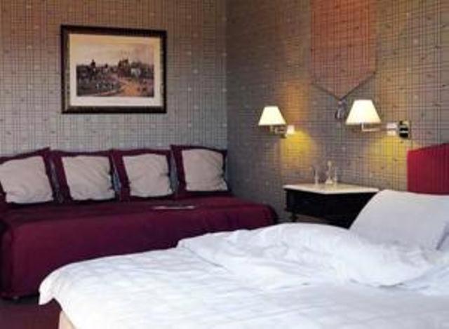Rocabella Hellinikon Country Hotel Zewnętrze zdjęcie