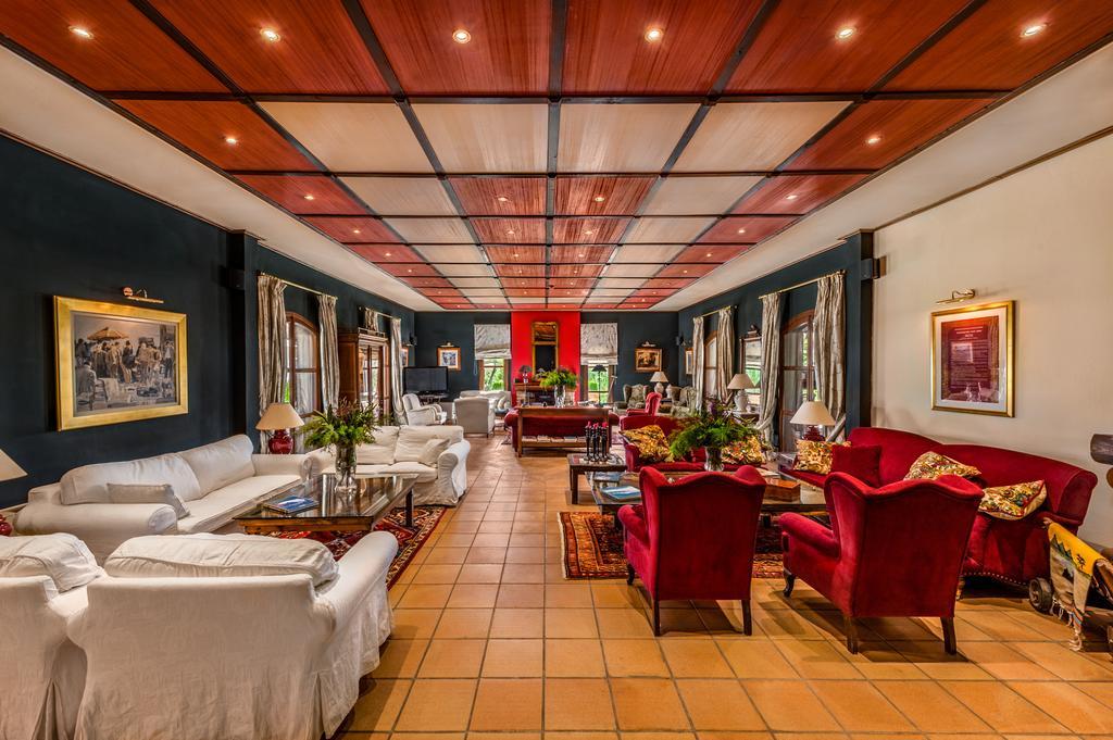 Rocabella Hellinikon Country Hotel Zewnętrze zdjęcie